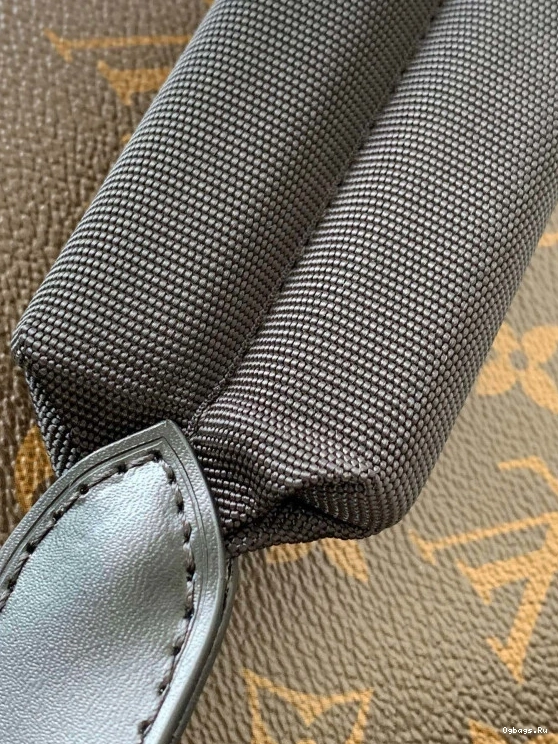 CHRISTOPHER VUITTON BACKPACK LOUIS 0507